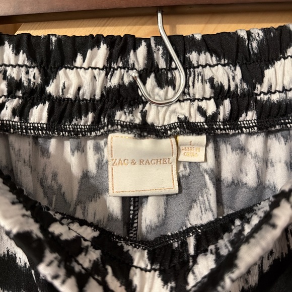 Zac & Rachel Drawstring Wide Leg Pants - Picture 3 of 4